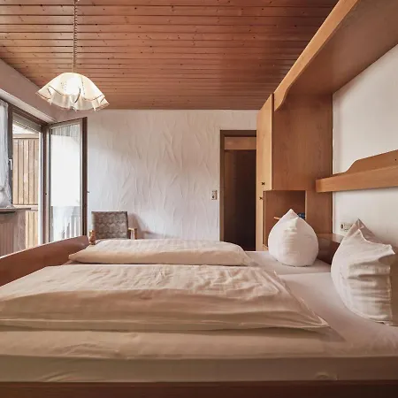 Landgasthof Adler Pelzmuehle Guest house 3*