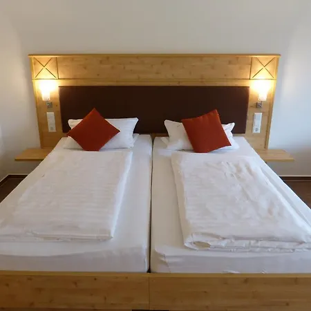 Landgasthof Adler Pelzmuehle 3* Biederbach