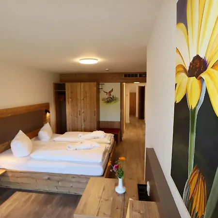 Landgasthof Adler Pelzmuehle Guest house Biederbach