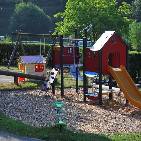 בית הארחה Landgasthof Adler Pelzmuehle 3*