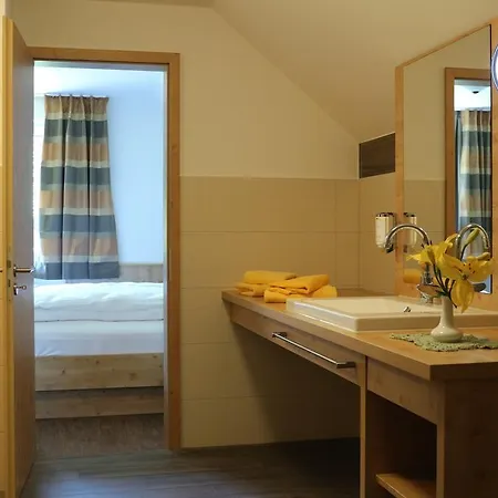 Landgasthof Adler Pelzmuehle Guest house