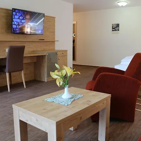 Landgasthof Adler Pelzmuehle בית הארחה